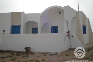 L 42 -                            بيع
                           Villa Djerba